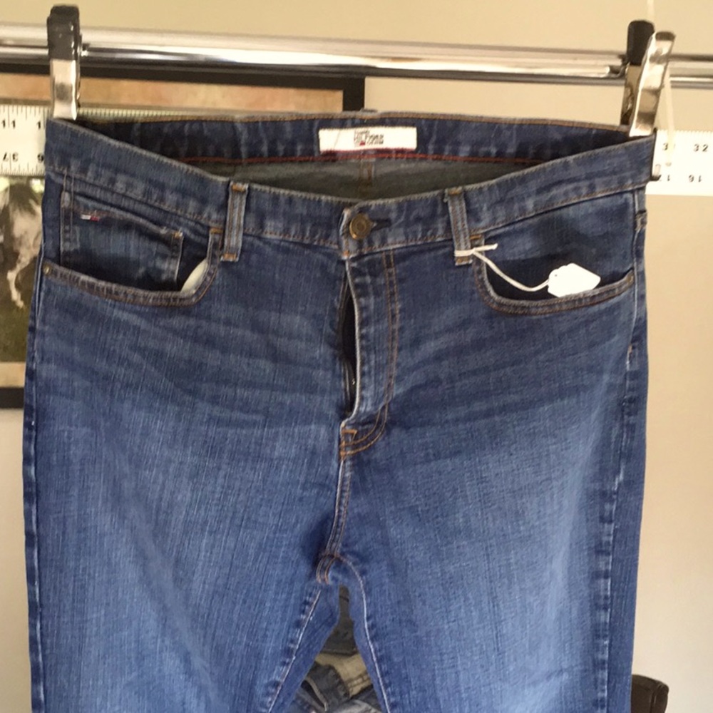 Tommy Hilfiger denim 36 x 32 slim tapered